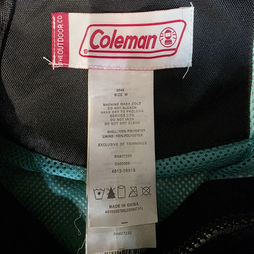 Coleman Men's Black Raincoat with Teal Lining
